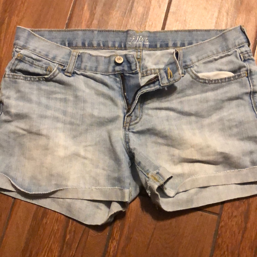 Cuffed Shorts